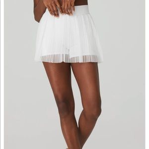 ALO Yoga Mesh Flirty Tennis Skirt, M white
